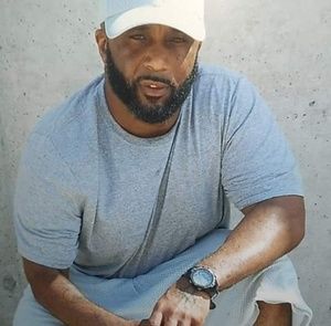 Meet your Posher, Howard